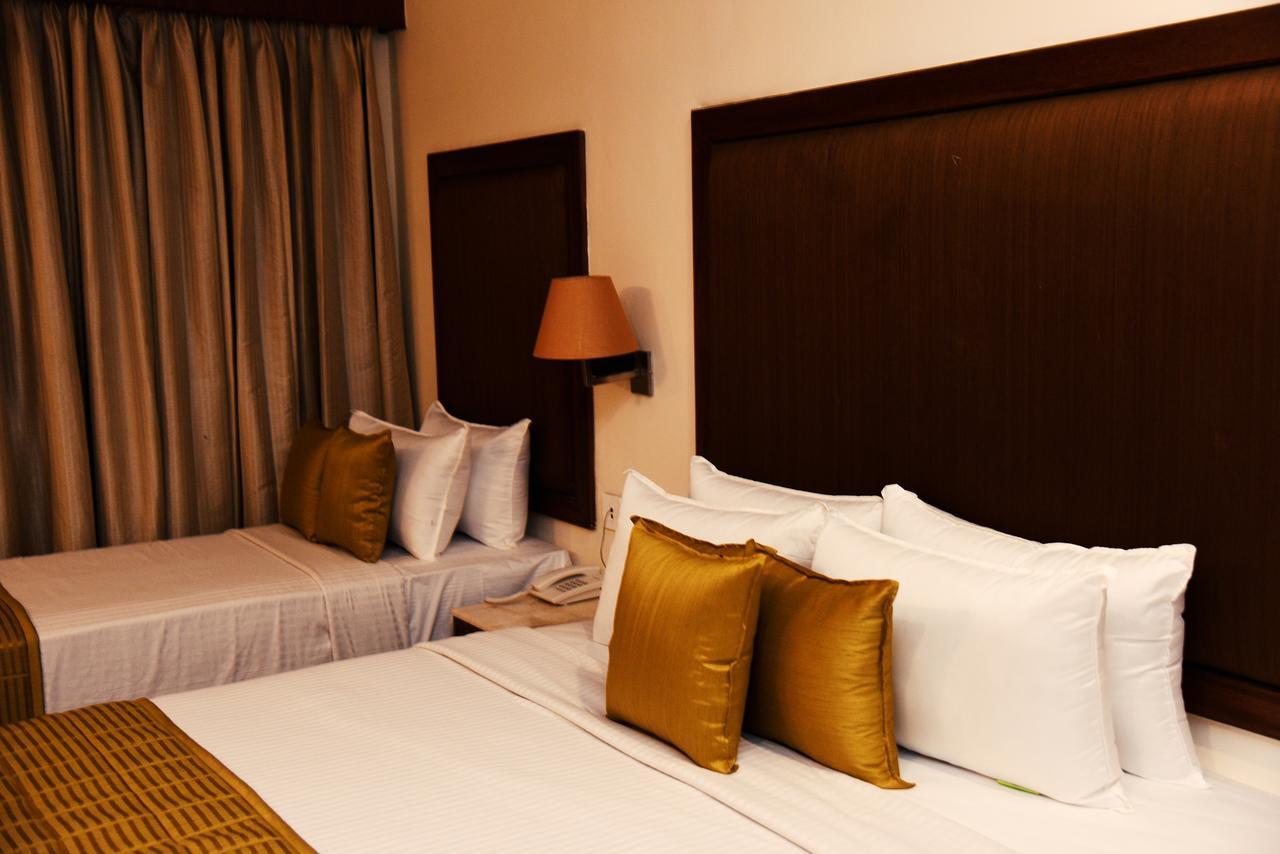 Hotel Rameswaram Grand Exteriér fotografie